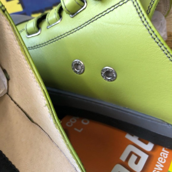 BNWT Swear Alternative Criminal Skateboarders10 “Light Green” size 42Eur - Picture 5 of 5